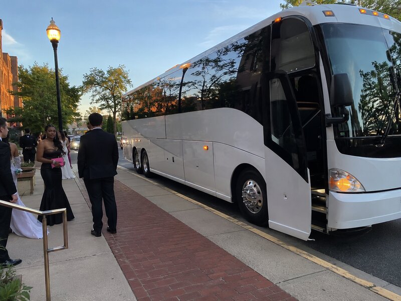 long-beach homecoming bus rental